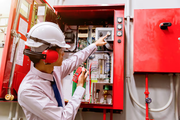 عقود صيانة أنظمة السلامة